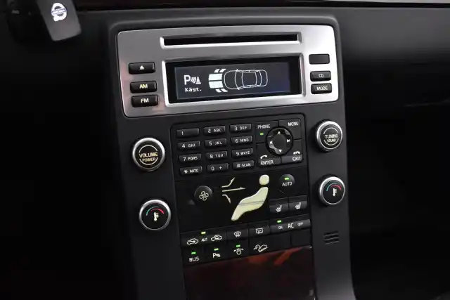Sininen Farmari, Volvo XC70 – RSM-560