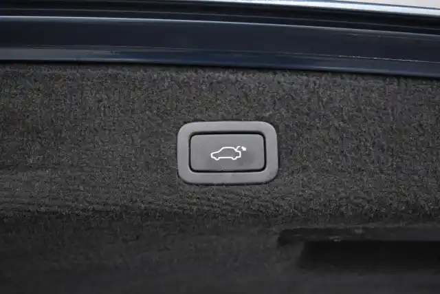 Sininen Farmari, Volvo XC70 – RSM-560