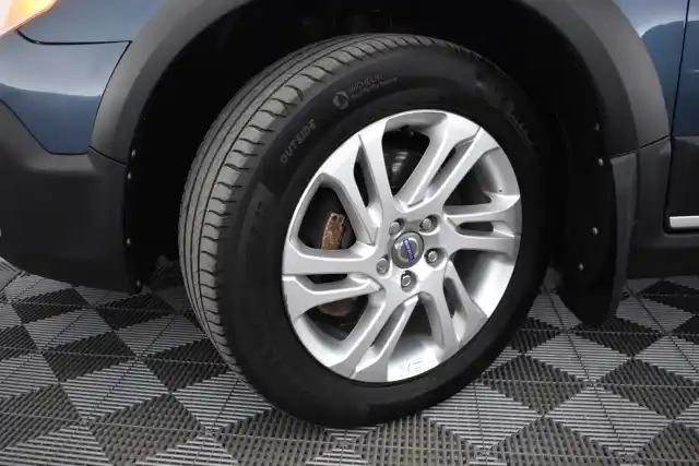 Sininen Farmari, Volvo XC70 – RSM-560