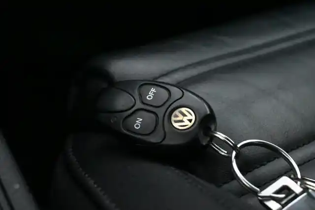Valkoinen Farmari, Volkswagen Passat – RSM-565