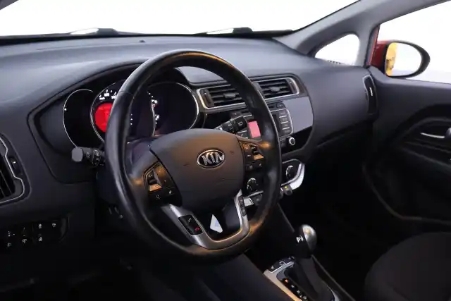 Punainen Viistoperä, Kia Rio – RSM-807