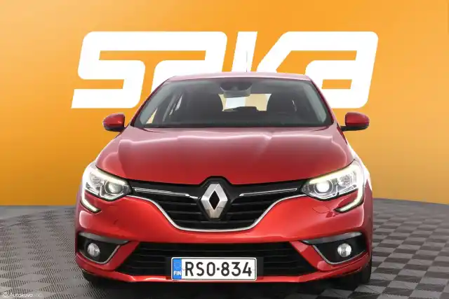 Punainen Viistoperä, Renault Megane – RSO-834