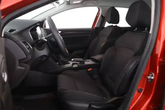 Punainen Viistoperä, Renault Megane – RSO-834