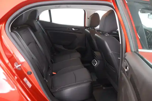 Punainen Viistoperä, Renault Megane – RSO-834