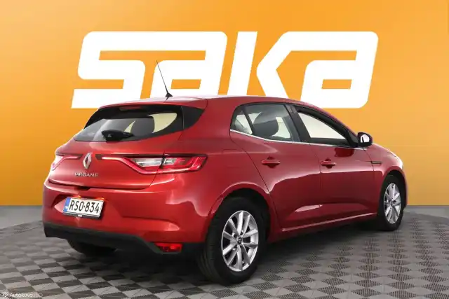 Punainen Viistoperä, Renault Megane – RSO-834