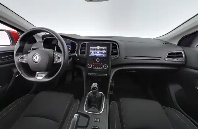 Punainen Viistoperä, Renault Megane – RSO-834