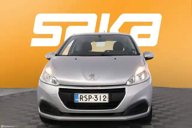 Harmaa Viistoperä, Peugeot 208 – RSP-312