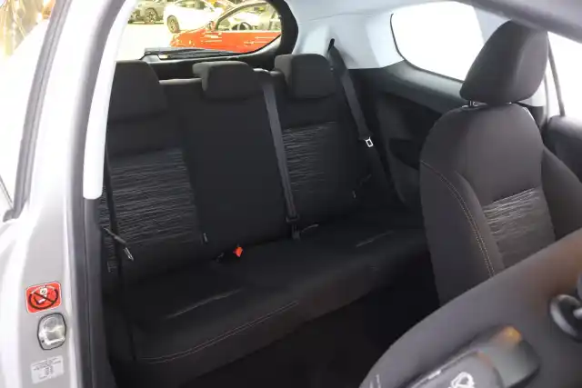 Harmaa Viistoperä, Peugeot 208 – RSP-312