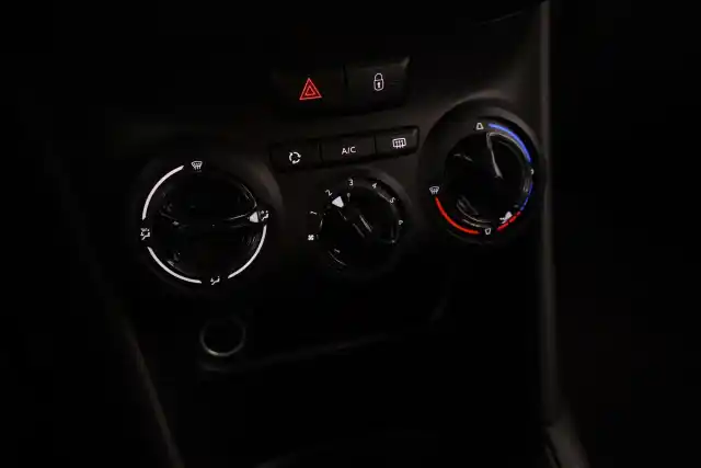 Harmaa Viistoperä, Peugeot 208 – RSP-312