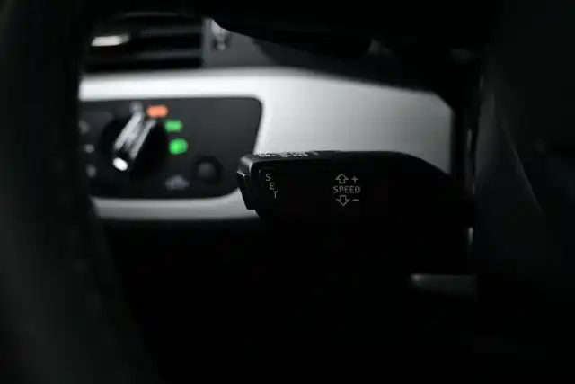 Vihreä Farmari, Audi A4 – RSP-470