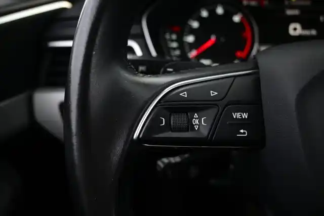 Vihreä Farmari, Audi A4 – RSP-470