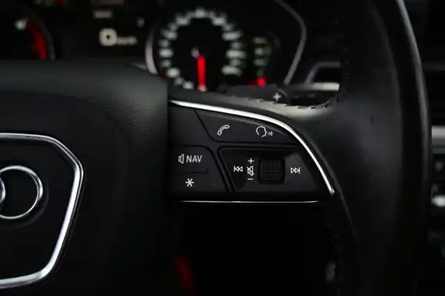 Vihreä Farmari, Audi A4 – RSP-470