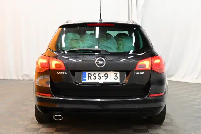 Musta Farmari, Opel Astra – RSS-913
