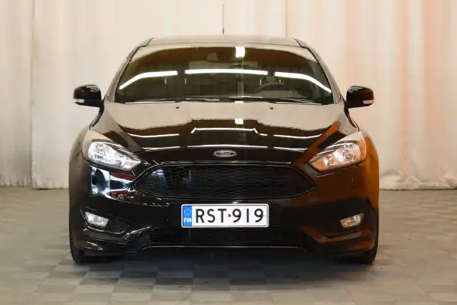 Musta Farmari, Ford Focus – RST-919