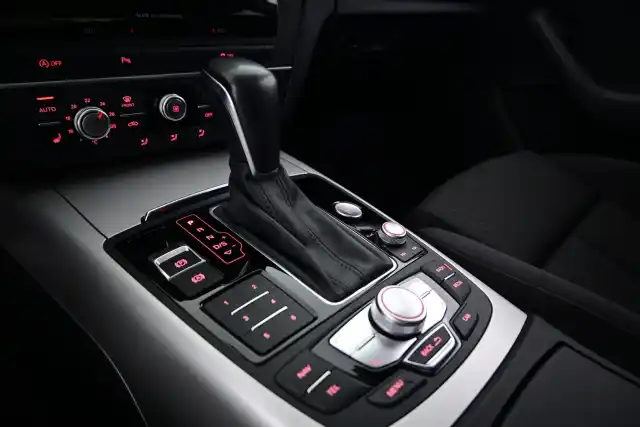 Valkoinen Farmari, Audi A6 – RSU-153