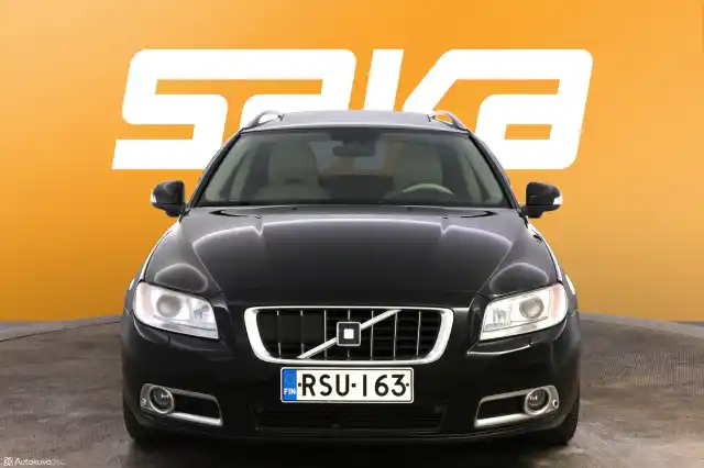 Musta Farmari, Volvo V70 – RSU-163