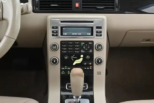 Musta Farmari, Volvo V70 – RSU-163