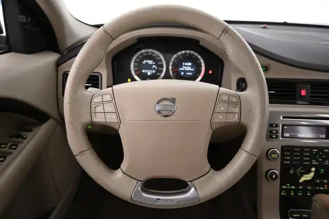 Musta Farmari, Volvo V70 – RSU-163