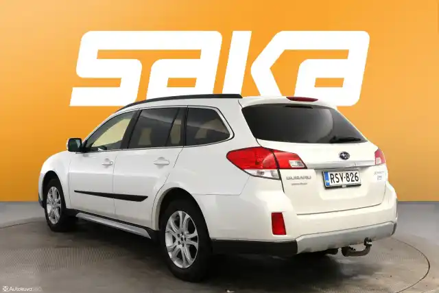 Valkoinen Farmari, Subaru Outback – RSV-826