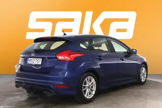 Sininen Viistoperä, Ford Focus – RSZ-757