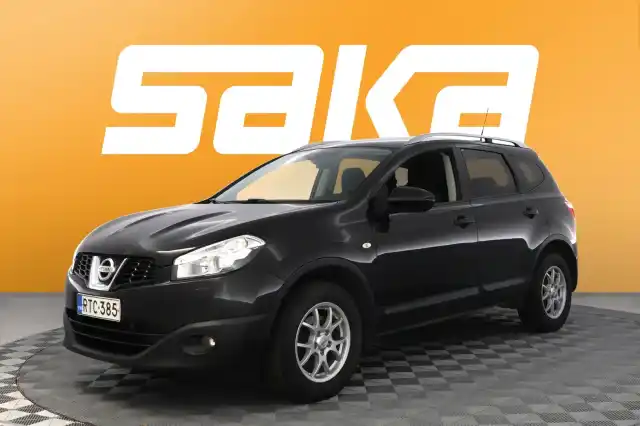 Musta Maastoauto, Nissan Qashqai+2 – RTC-385