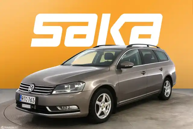 Ruskea Farmari, Volkswagen Passat – RTC-763