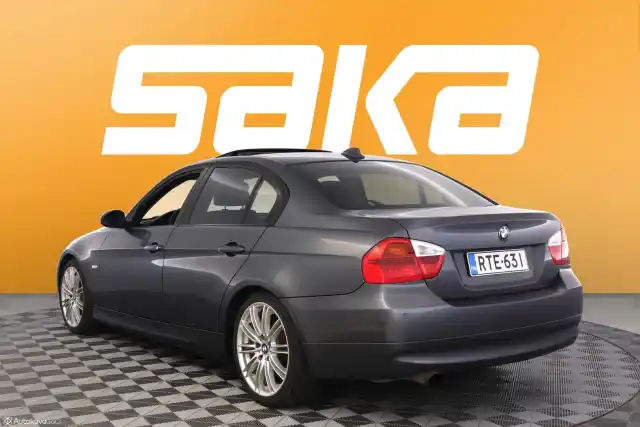 Harmaa Sedan, BMW 320 – RTE-631
