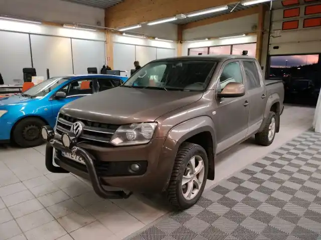 Ruskea Avolava, Volkswagen Amarok – RTE-724