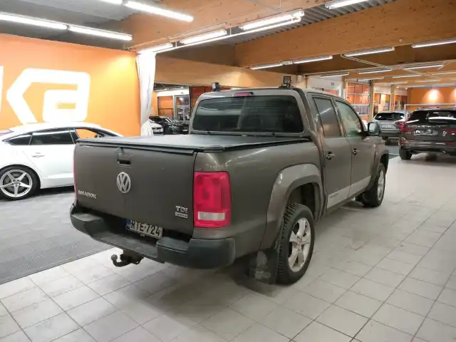 Ruskea Avolava, Volkswagen Amarok – RTE-724