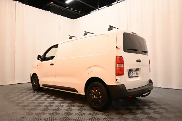 Valkoinen Pakettiauto, Toyota Proace – RTH-134