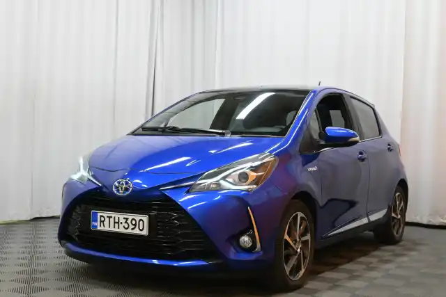 Sininen Viistoperä, Toyota Yaris – RTH-390