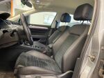 Sininen Sedan, Volkswagen Passat – RTH-568, kuva 4