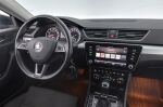 Harmaa Farmari, Skoda Superb – RTH-617, kuva 10