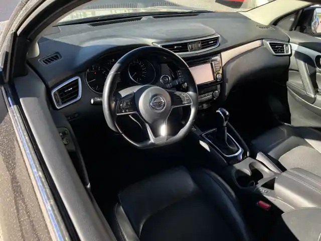 Violetti Maastoauto, Nissan Qashqai – RTJ-373