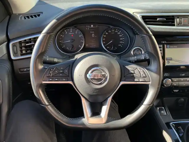 Violetti Maastoauto, Nissan Qashqai – RTJ-373