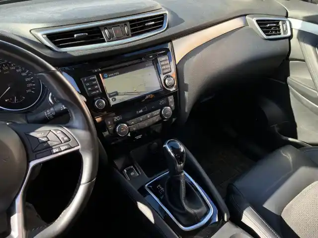 Violetti Maastoauto, Nissan Qashqai – RTJ-373