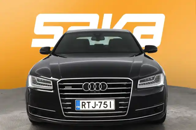 Musta Sedan, Audi A8 – RTJ-751