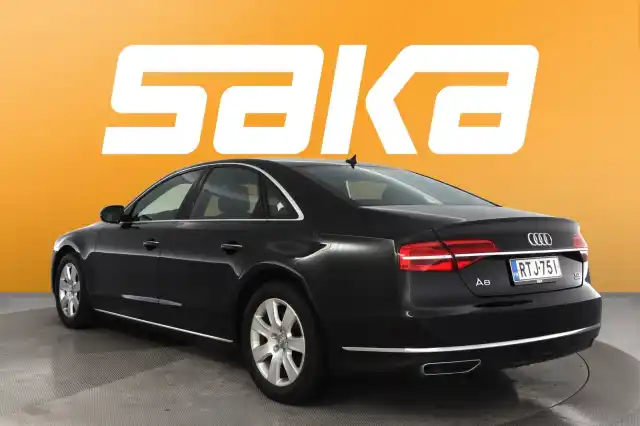 Musta Sedan, Audi A8 – RTJ-751