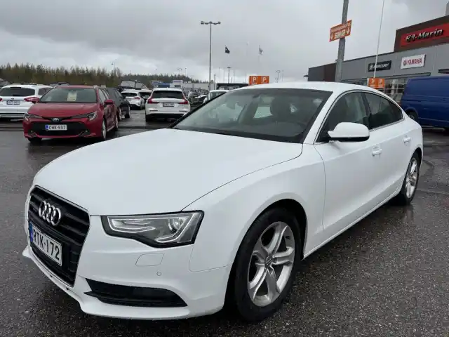 Valkoinen Viistoperä, Audi A5 – RTK-172