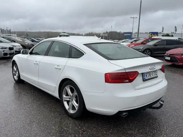 Valkoinen Viistoperä, Audi A5 – RTK-172