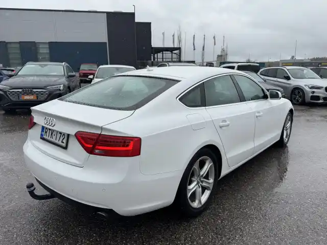 Valkoinen Viistoperä, Audi A5 – RTK-172