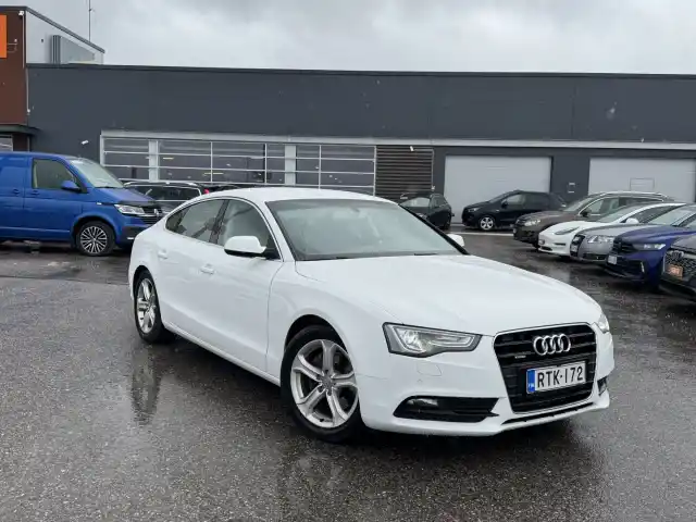 Valkoinen Viistoperä, Audi A5 – RTK-172