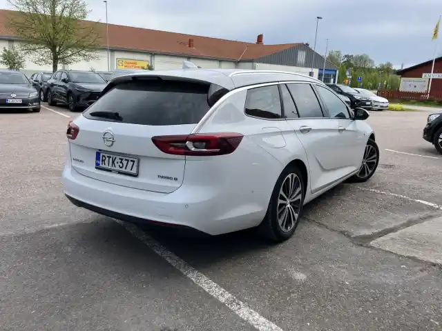Valkoinen Farmari, Opel Insignia – RTK-377