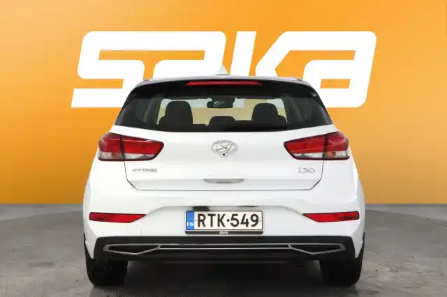 Valkoinen Viistoperä, Hyundai I30 HATCHBACK – RTK-549