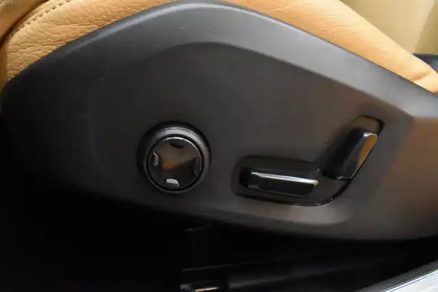 Ruskea Farmari, Volvo V90 – RTL-201