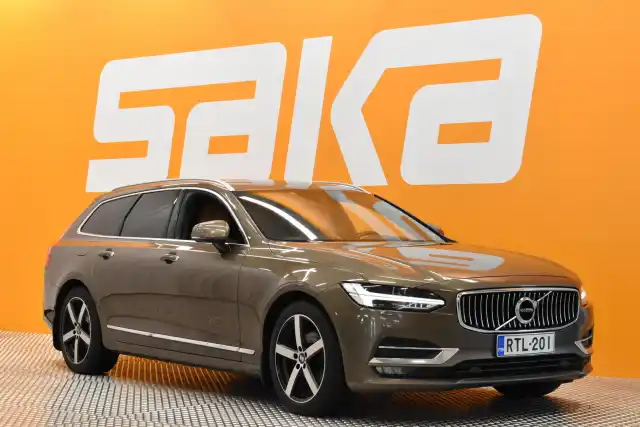 Ruskea Farmari, Volvo V90 – RTL-201