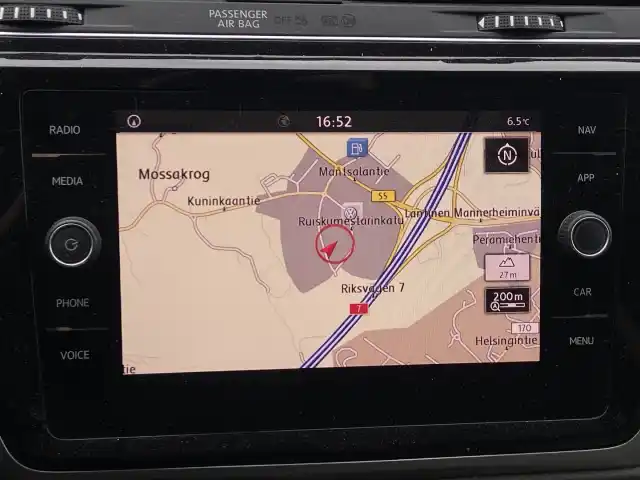 Harmaa Tila-auto, Volkswagen Touran – RTN-227