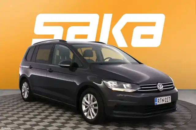 Harmaa Tila-auto, Volkswagen Touran – RTN-227