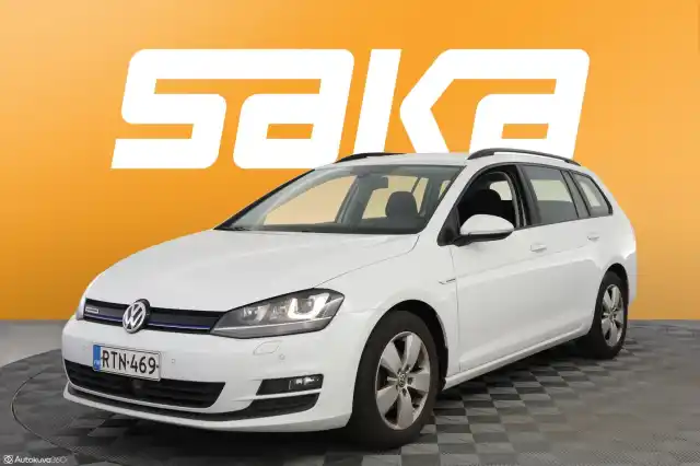 Valkoinen Farmari, Volkswagen Golf – RTN-469
