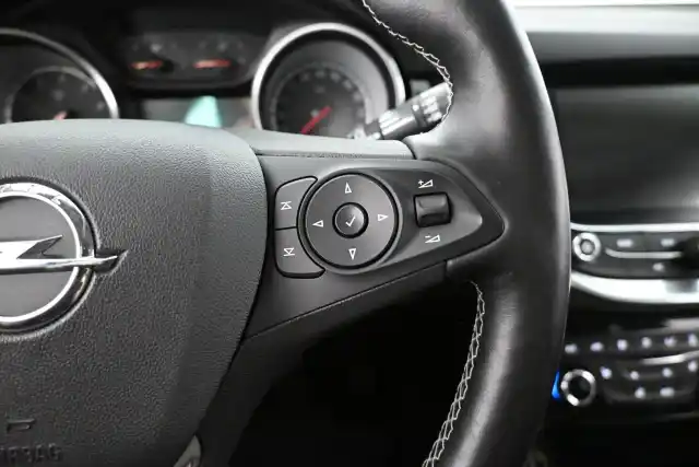 Punainen Farmari, Opel Astra – RTN-929